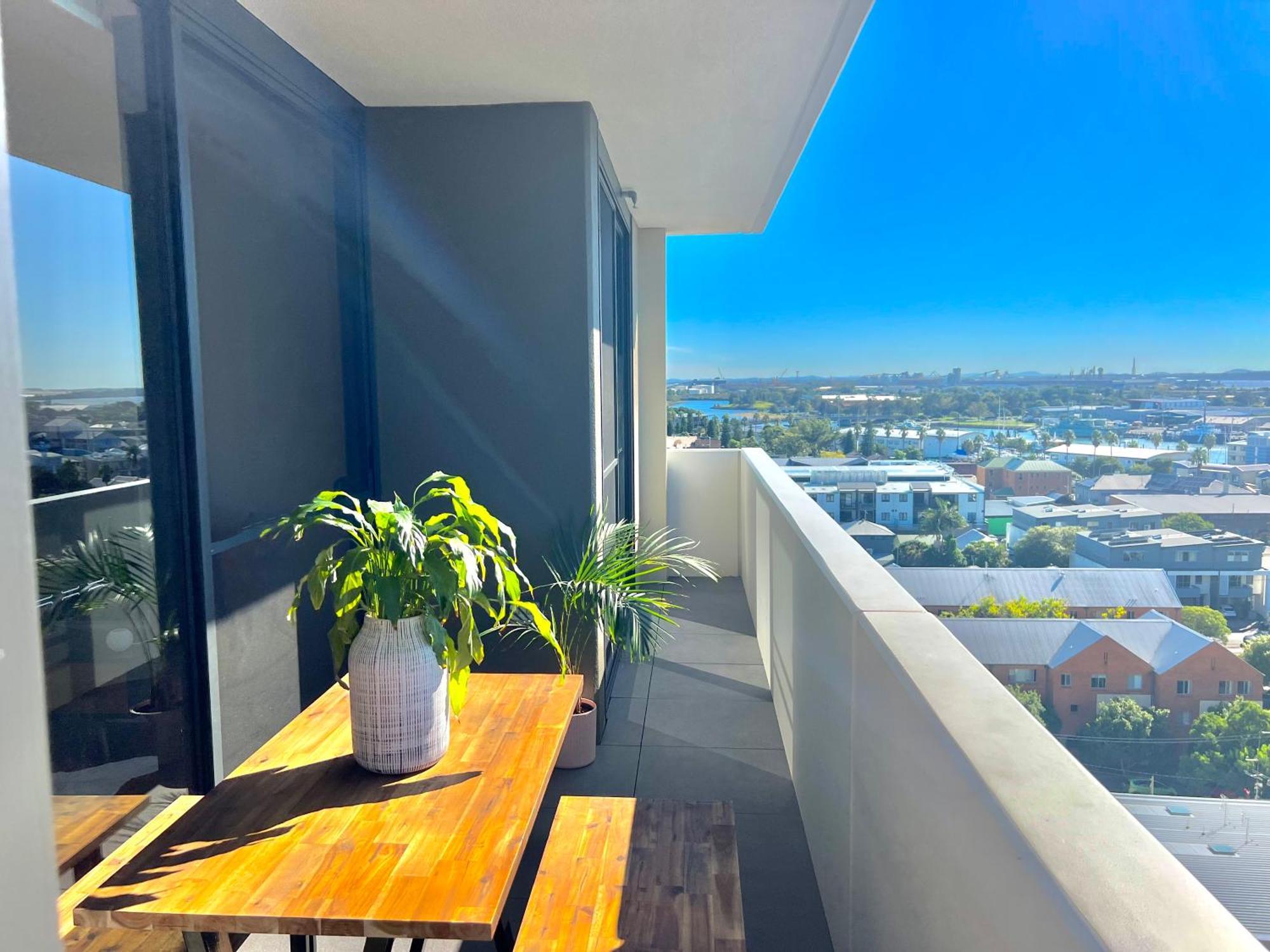 Harbour Towers, Newcastle'S Elite Apartment Stays, Free Parking & Tram Access Luaran gambar