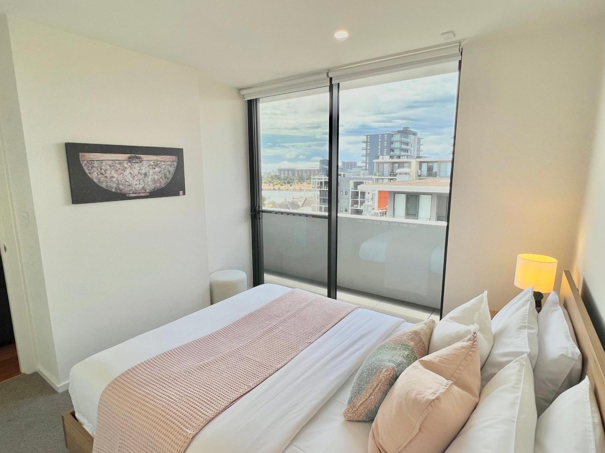 Harbour Towers, Newcastle'S Elite Apartment Stays, Free Parking & Tram Access Luaran gambar