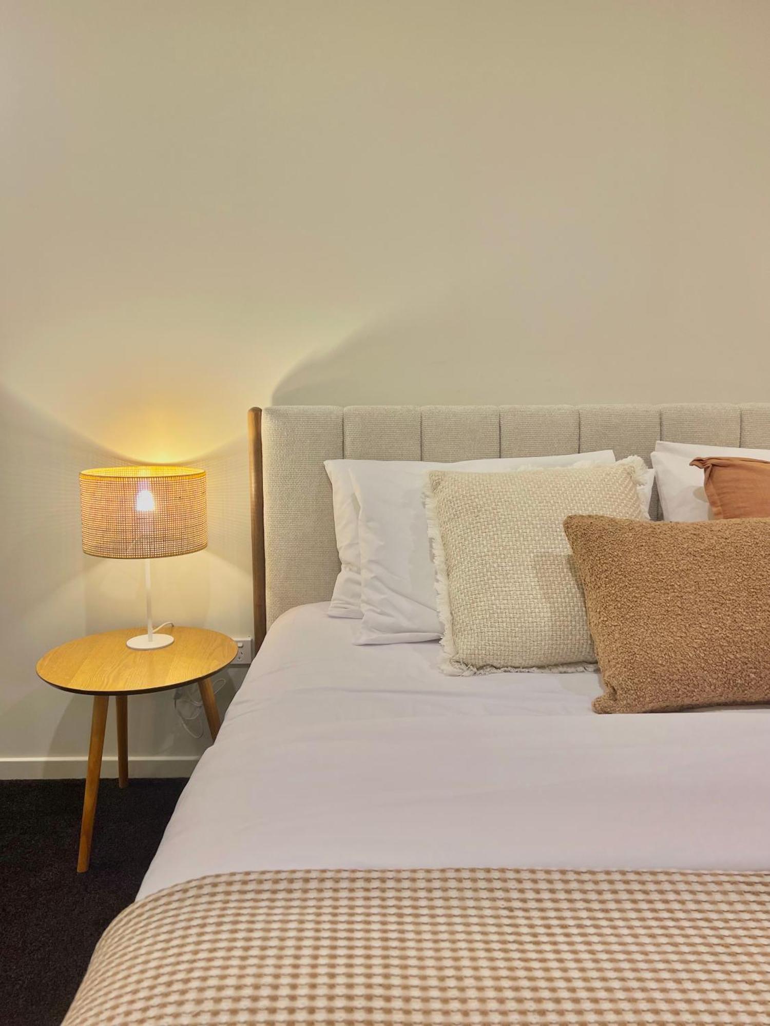 Harbour Towers, Newcastle'S Elite Apartment Stays, Free Parking & Tram Access Luaran gambar