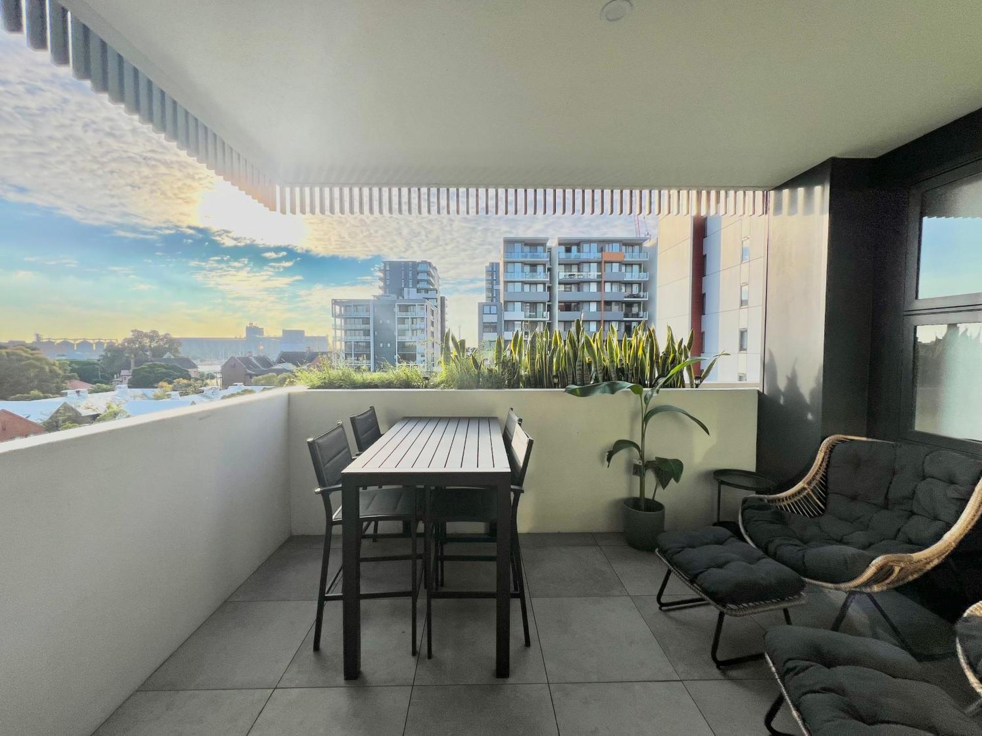 Harbour Towers, Newcastle'S Elite Apartment Stays, Free Parking & Tram Access Luaran gambar