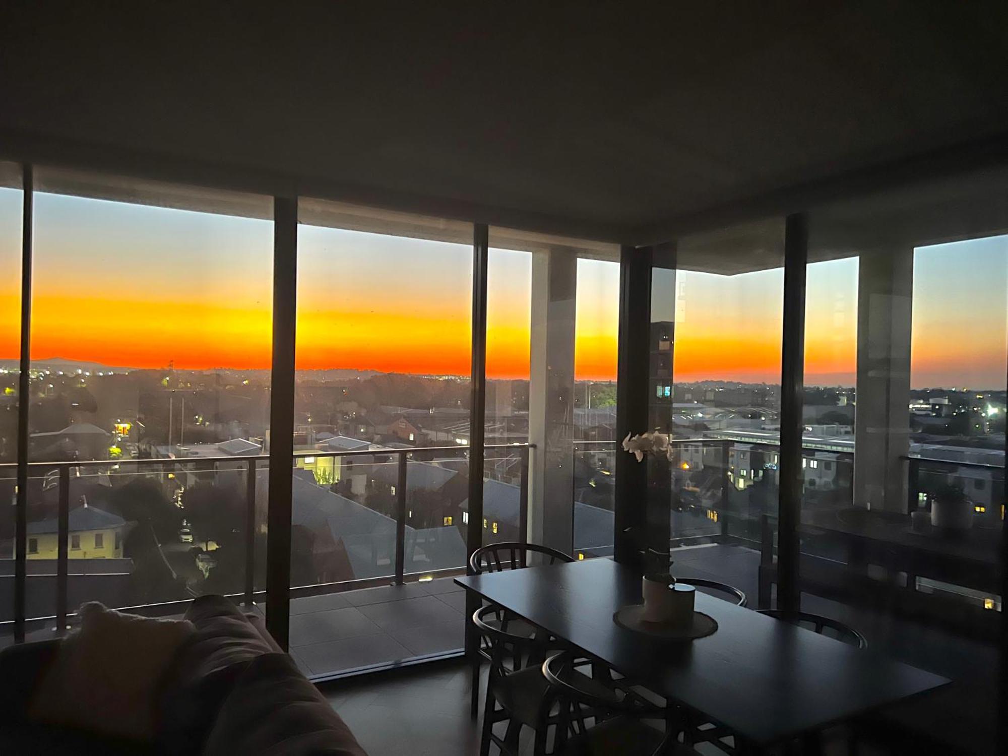 Harbour Towers, Newcastle'S Elite Apartment Stays, Free Parking & Tram Access Luaran gambar