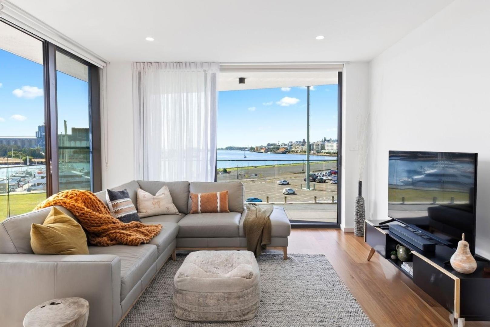 Harbour Towers, Newcastle'S Elite Apartment Stays, Free Parking & Tram Access Luaran gambar