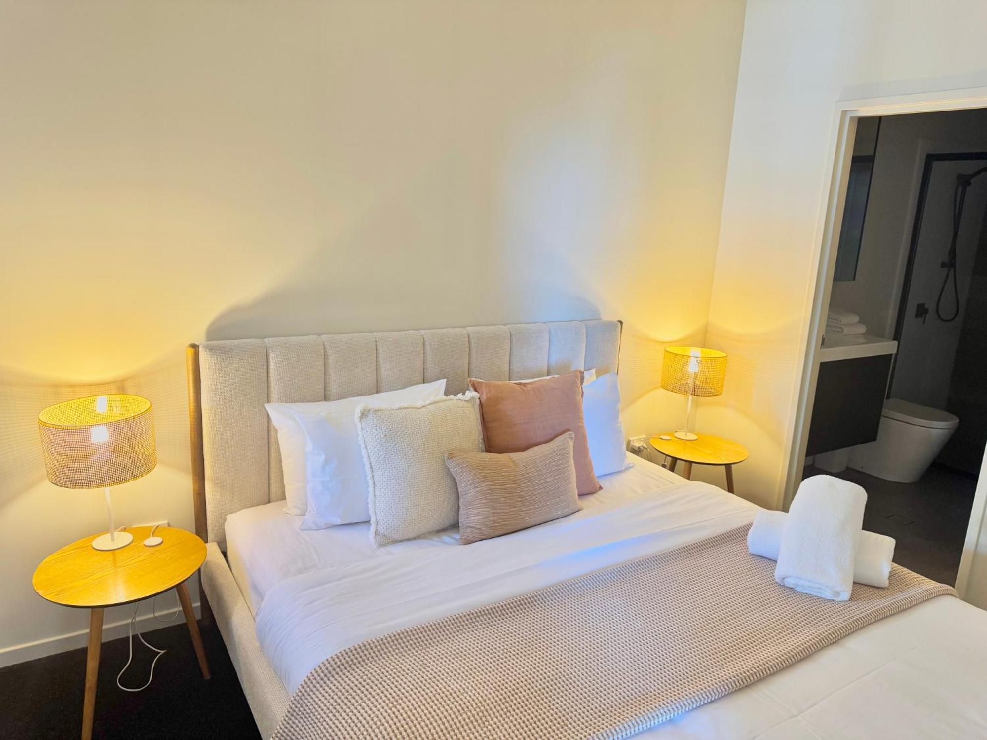 Harbour Towers, Newcastle'S Elite Apartment Stays, Free Parking & Tram Access Luaran gambar